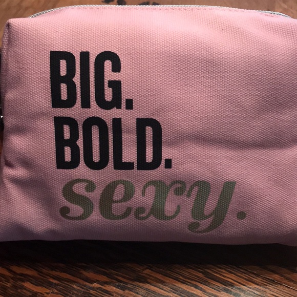 💋NEW BUXOM MAKEUP BAG💄 - Picture 3 of 5